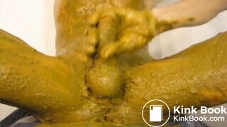 whole body shit smearing preview 7