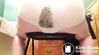pooping in my panties