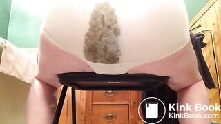 pooping in my panties