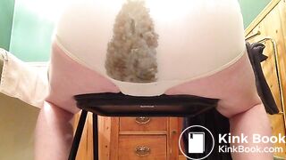 pooping in my panties