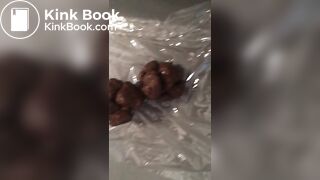 Sissy pooping in doggy style