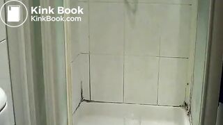 Avalage sous la douche