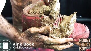 Sneaker Scat Repacking