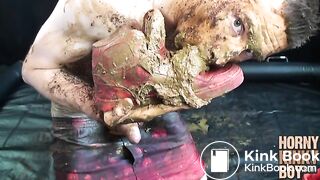 Sneaker Scat Repacking