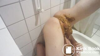 shit 90 - Runny shit upside down