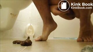 Me shitting on my feet and cumming on my shit