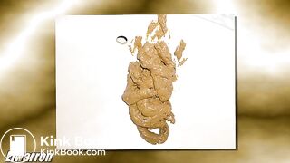 Cagando en el lavabo
