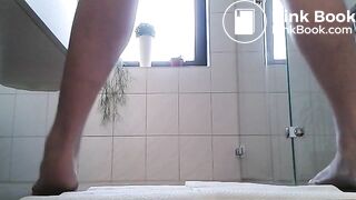 Gassy runny Shit fart