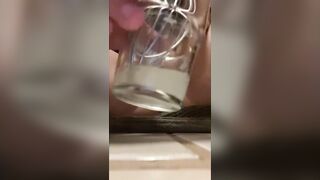 Dirty Pussy Playing, Peeing, Piss, Pissing, Kitchentoy in my Vagina Fuck my Pussy Dirty Masturbating