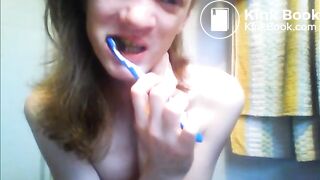 Sissy J and her toothbrush