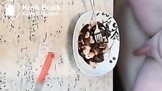 #2 Scheiße mit Schokolade und Banane fressen