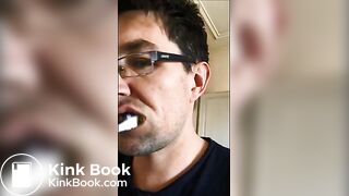 Scat teethbrushing