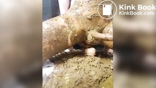 Multiple load diaper play