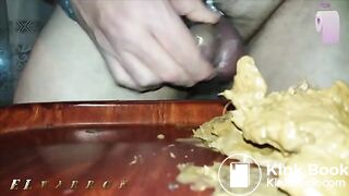 Sirviendo la mierda Serving poo