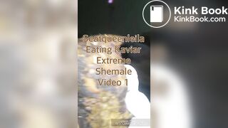 Scatqueenleila eating big pille