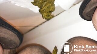 Pooping on the floor