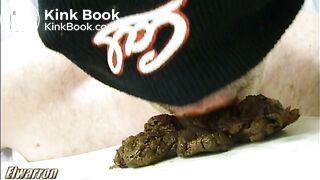 SCAT Con la boca llena de mierda