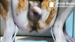 Morning scat smear in heels