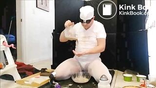 (older) Squiffalicky the Pig Gets Messy (pt 1-2)