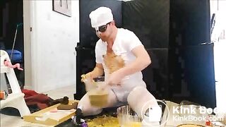 (older) Squiffalicky the Pig Gets Messy (pt 1-2)