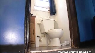 Sunny toilet smoke break