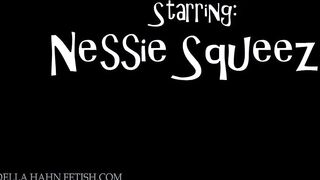 Secretary Feet Tease (Ludella Hahn)