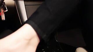 Footjob