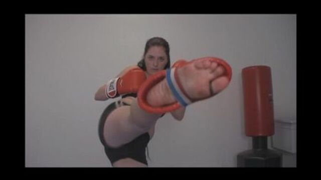 Lulu's Fighting Feet