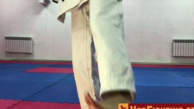 karate training. ola kicking.
