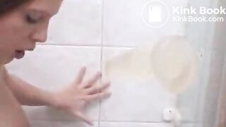 Queeny Love - Vomit in shower