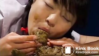 Anna Kuramoto pooping and puking at the same time