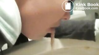 Bulimia Vomit and Food Poisoning - Girl got food poisonning mp4