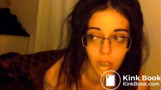 Auto puke pouring out of mouth