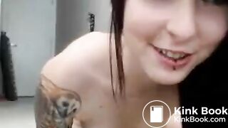 Naked teen spreads on webcam