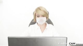 dont watch porn at work the secretary took two dildos and stuck it in anal and pussy