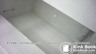 Beautiful women pooping in the toilet 38