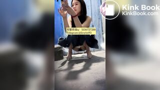 Beautiful women pooping in the toilet 71