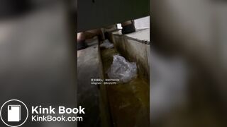 Beautiful women pooping in the toilet 73