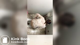 Beautiful women pooping in the toilet 74