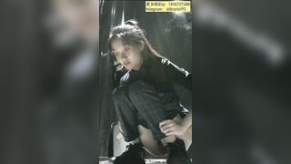 Beautiful women pooping in the toilet 75