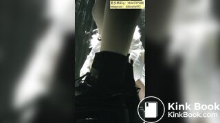 Beautiful women pooping in the toilet 75