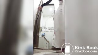 Beautiful women pooping in the toilet 96