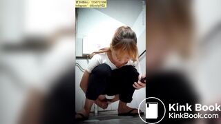 Beautiful women pooping in the toilet 97