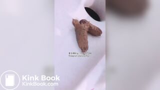 Beautiful women pooping in the toilet 105