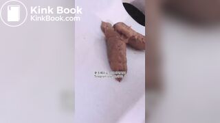 Beautiful women pooping in the toilet 105