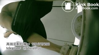 Beautiful women pooping in the toilet 126