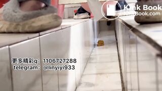 Beautiful women pooping in the toilet  132