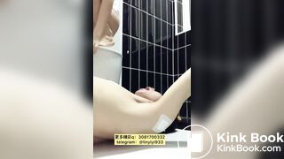 Beautiful women pooping in the toilet 135