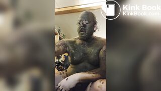 Shit smearing all over me and swallow