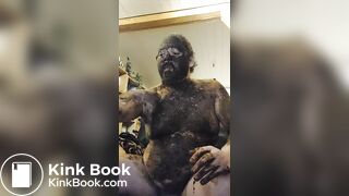 Shit smearing all over me and swallow